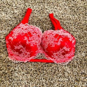 Victoria’s Secret dream angels Christmas bra